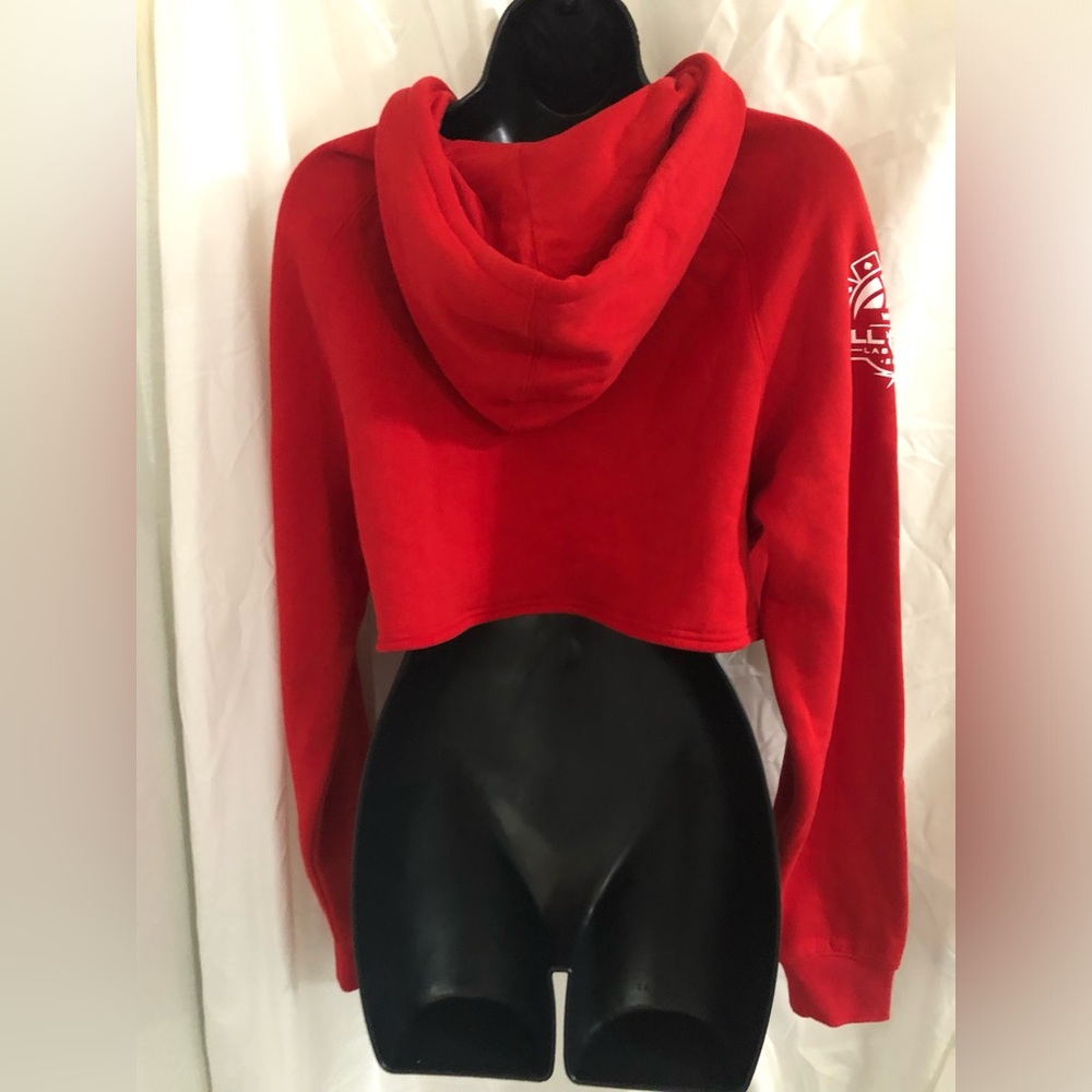 Peace Collective WNBA Women Run The Court queen of the court red cropped hoodie - Picture 9 of 9